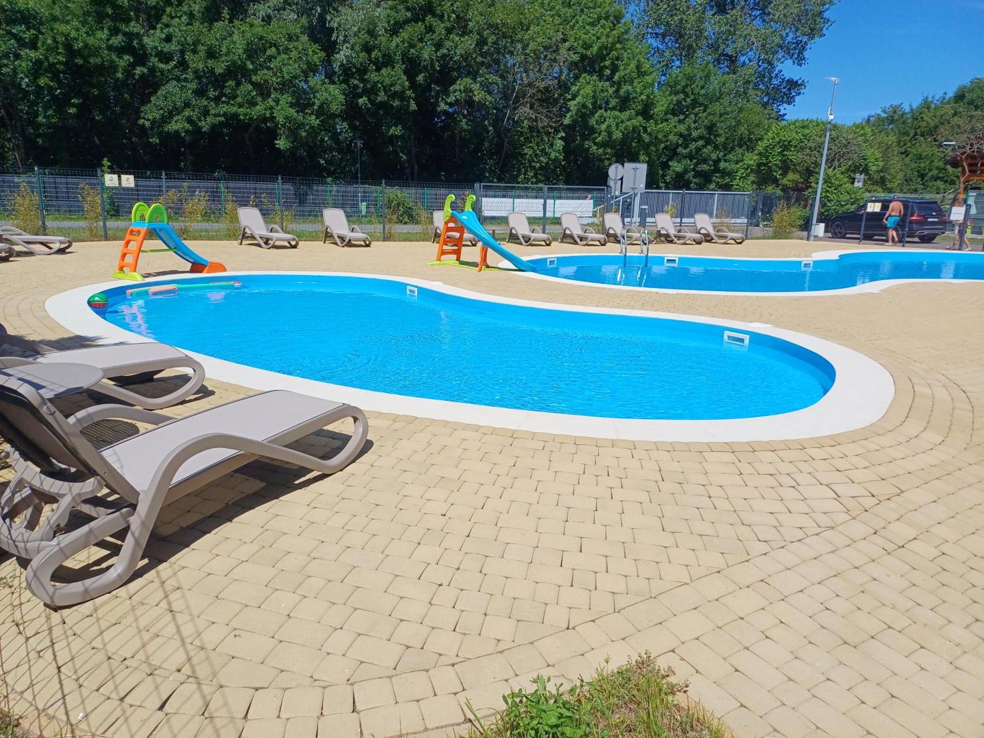 Horyzont Apartamenty- 50M Od Morza!!!Apartamenty Prywatne W Family Dominikana- Self Check In Sianozety Esterno foto